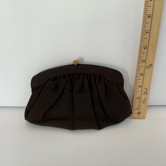 Vintage Women’s Bonwit Teller evening purse - Picture 2 of 6